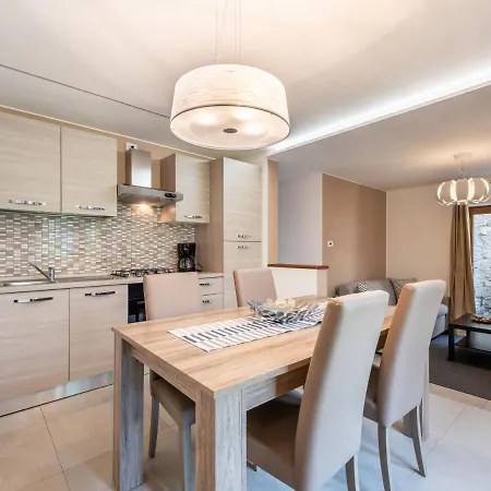 Appartement La Maison D'amelie By Interhome *