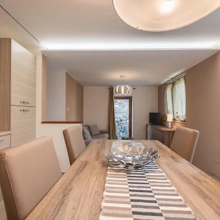 La Maison D'amelie By Interhome Fenis